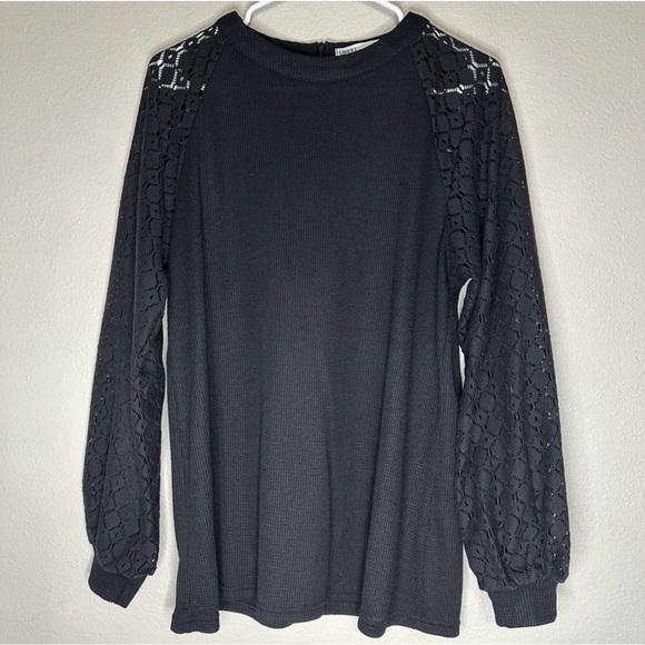 Bundle of 2 Women’s Long Sleeve Lace Arm Tops in Blue and Black Size XL - Picture 10 of 13